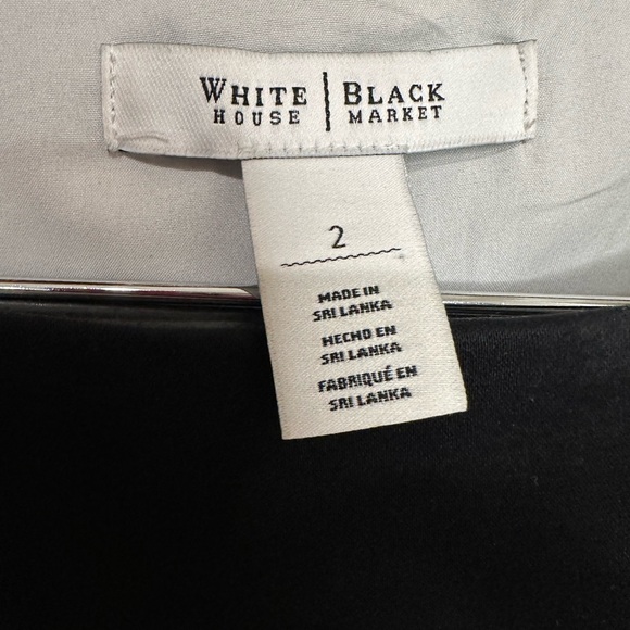 White House Black Market fit n’ flare belted dress size 2 - Picture 3 of 4